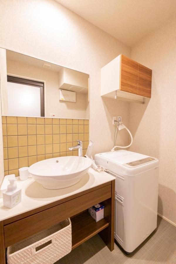 Grand Base Hiroshima Hikarimachi Aparthotel Exteriör bild