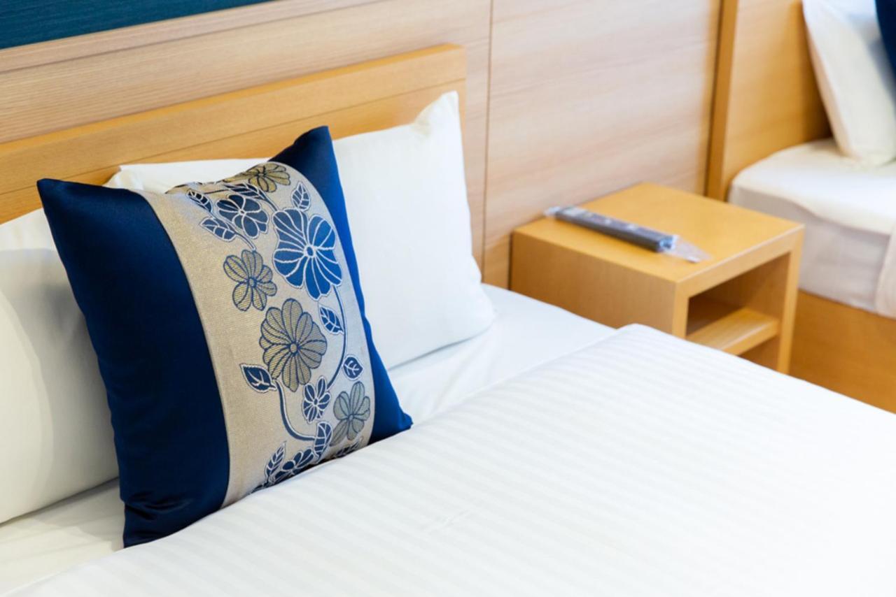 Grand Base Hiroshima Hikarimachi Aparthotel Exteriör bild